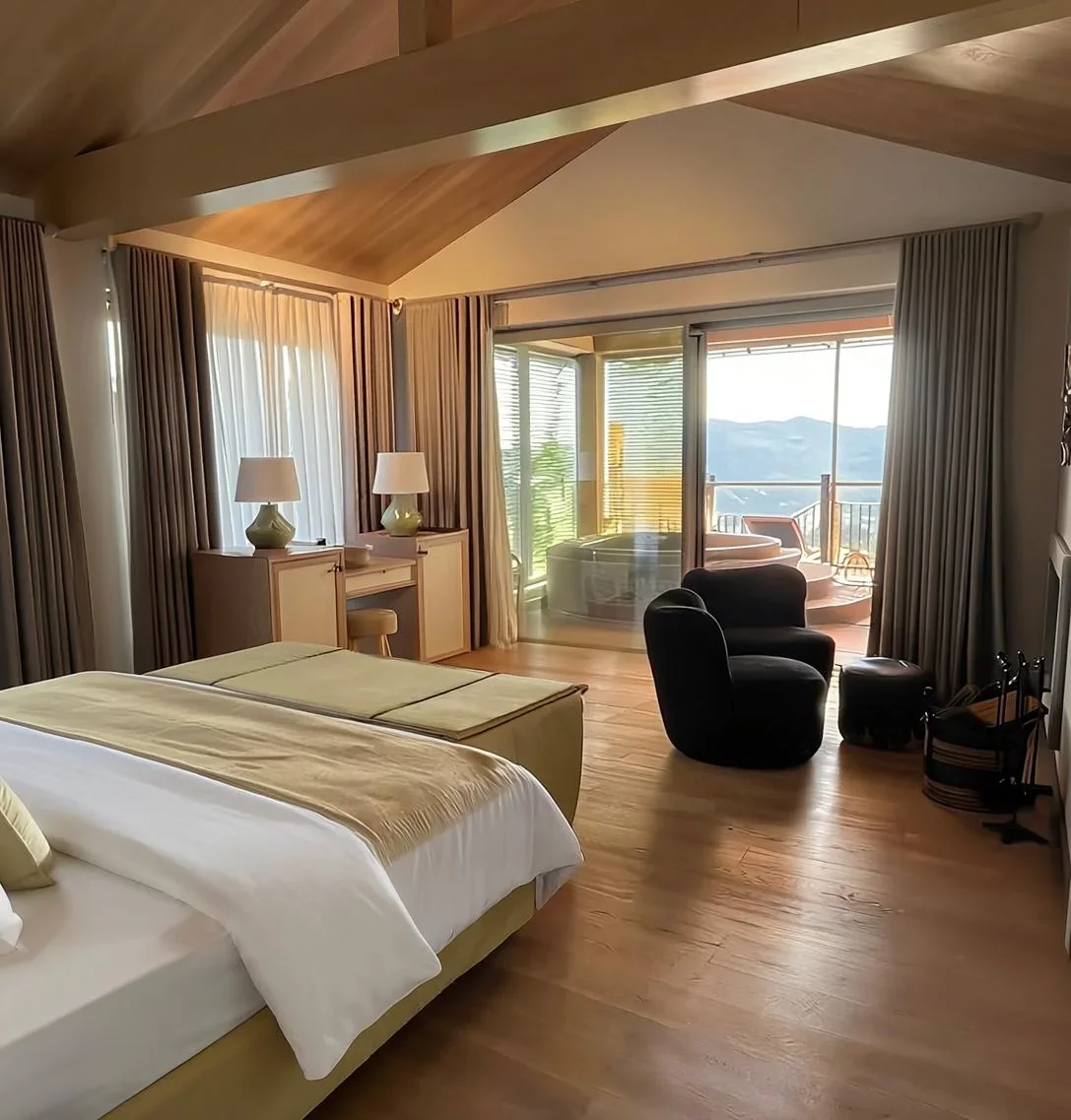 Heros Suite — Lov’Inn süitinden bir görünüm
